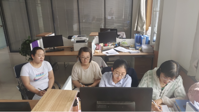 星空入口（中国）官方网站
财务管理部组织开展员工专业知识培训(图1)